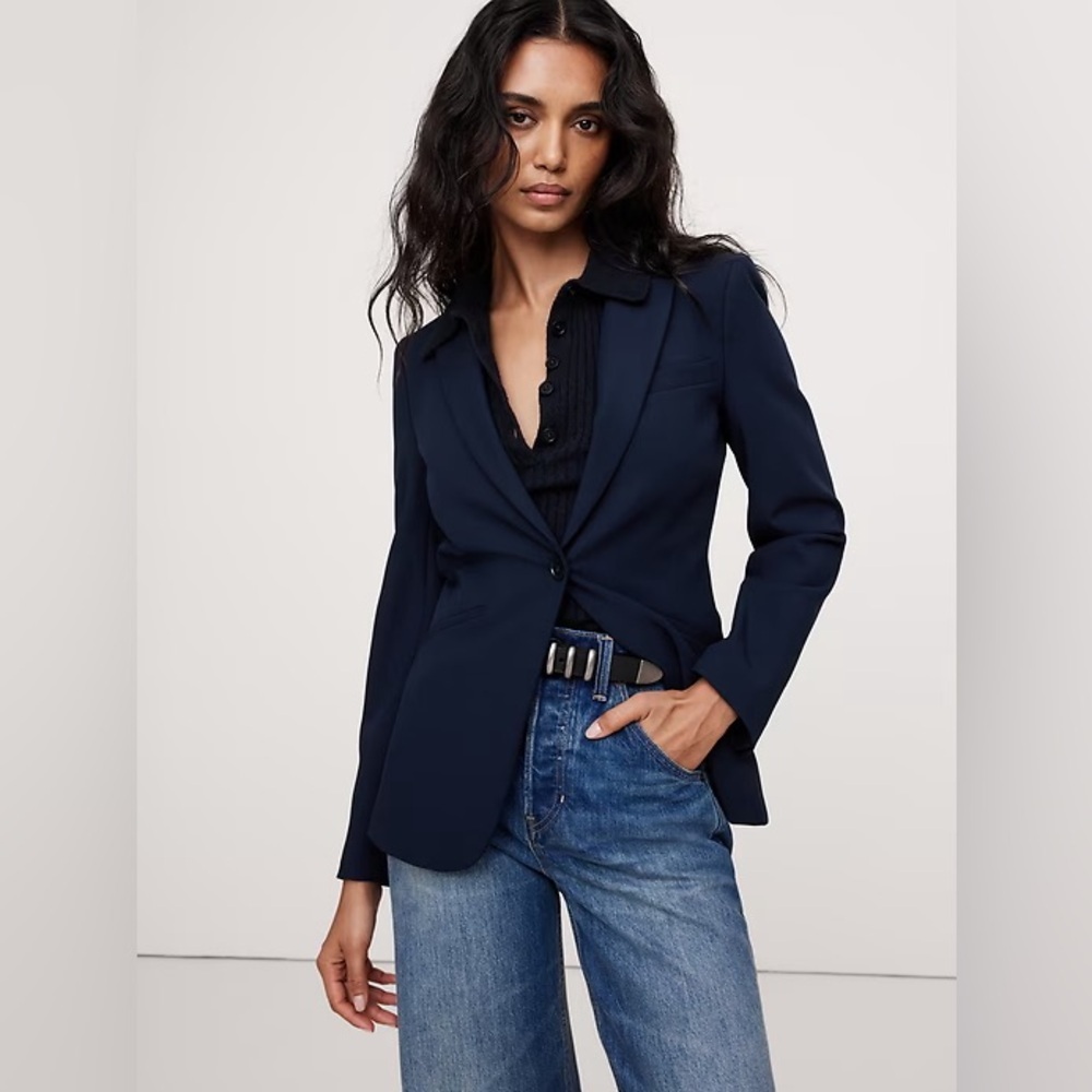 NWT! Banana Republic Hyper Navy Blue Slim Refined Blazer (#713521) 🐳 - Picture 3 of 6